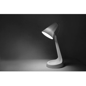 Resim Coral Light Ders Çalışma Masası Lambası Zita Kuzey Beyaz Hareketli Başlık Çocuk Masa Lambası Ve Led Ampul 