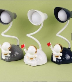 Resim Gri Uzay Adam Figürlü Masa Aydınlatma Lambası, Şık Ve Dekoratif Işık Seçeneği Gri 