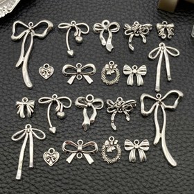Resim 20 Adet Antika Gümüş Renkli Vintage Fiyonk Tasarımlı Alaşım Kolye ve Bilezik Aksesuarları - DIY Takı Yapımı İçin 
