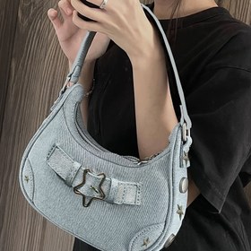 Resim Y2K Tarzı Baharatlı Kız Retro Yıldız El Çantası, Yüksek Son Klasik Hissetim ile, Trendy Ins Estetiği için Benzersiz Omuz Çantası. 