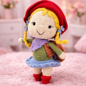 Resim TR Amigurumi Kız Bebek El Yapımı Örgü Oyuncak - Şapkalı Model 