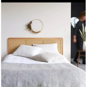 Resim Napolyon Doğal Ahşap Hazeranlı Yatak Başlığı 