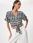 Resim Keten Karışımlı Gömlek Crop Kısa Kollu Düğmeli V Yaka Bağlama Detaylı 