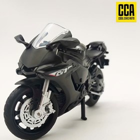 Resim 1 adet CCA 1:18 Ölçekli Çinko Alaşım Motosiklet Modeli, Siyah Geri Çekilebilir Yamaha YZF-R1 Taklidi, Kılavuz Güç Kaynağı, Koleksiyonlu Araba Süsü 
