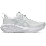 Resim Asics Novablast 5 Kadın Koşu Ayakkabısı 1012B765-100 (1012B765-100) 