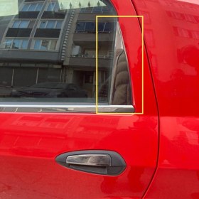 Resim Fiat Grande Punto Uyumlu Arka Kelebek Cam Yeri 2 PARÇA2005 Üzeri Paslanmaz Krom 