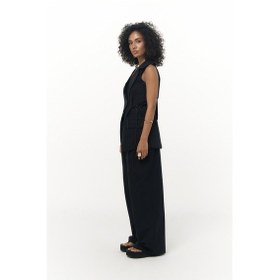 Resim Mai Collection Mai Studios Co. Kampala Asimetrik Siyah Yelek Pantolon Takım Siyah 