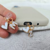 Resim 1 adet Beyaz Kalp Şeklinde Telefon Toz Tıkacı, 26 Harfli Alfabe Love Şarj Portu Toz Kapağı Aksesuarı DIY Mobil Dekor için Uygun iPhone/Type-C 