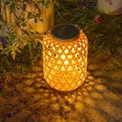 Resim Güneş Enerjili Rattan Avize Dekoratif Işıklar - Sıcak Avlular, Kamp Ateşleri ve Patio Partileri için Dış Mekan Işığı | Şarj Edilebilir ve Su Geçirmez, Dayanıklı Plastik Tasarım Siyah Kasa ile, Patio Atmosferi, Sıcak Atmosfer, İncelikli Örgü 