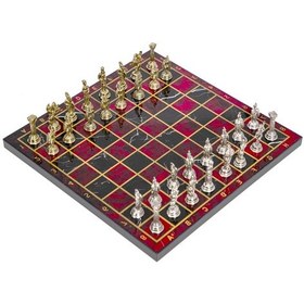 Resim Lüks Metal Satranç Takımı Krom Kaplama Roma Ordusu Figür & Alev Kırmızı Mermer Desenli Tahta 20 Cm. 