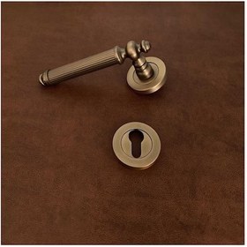 Resim Osmanlı Handles Zk37 Antik Sarı Zamak Yuvarlak Rozetli Yale Çelik Kapı Kolu Sol Basar Tek Yön 