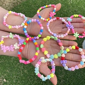 Resim Kadınlar için Plastik İnciler, Çiçek Bileklikler ile 10 Stil Renkli Akrilik Boncuk Bileklikler - Bohem ve Sevimli Stil, Günlük Giyim için Mükemmel, Tüm Mevsimler için Aksesuar, Rahat Bileklik | Eğlenceli Aksesuar | Dayanıklı Bileklik 