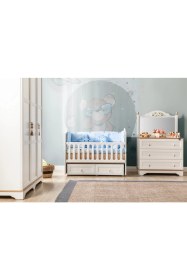 Resim Doressa Wilma Mini Bebek Odası Takımı Ergonomik Tasarım Ahşap Malzeme ile Şık Görünüm 