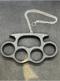 Resim Kızıl Gök Oto Serisine Uyumlu 3d Baskı Plastik Siyah Must Yumruk Süsü 