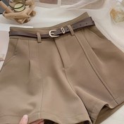 Resim Kemerli Kadınlar için Retro A Kesim Geniş Paça Şortları - %100 Polyester Gevşek Günlük Pantolon, Cep Detaylı Makinede Yıkanabilir Şortlar, Zarif Özel Seri Tüm Sezonluk Düz Renk 