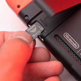 Resim Asseds Store Microsdxc Uhs-I Hafıza Kartı, Switch Zelda Edition 1 Tb (U3, 10, 100 Mb/s Aktarım, Oyunlar Için Daha Fazla Yer) 