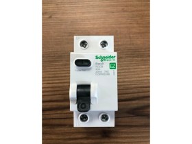 Resim Schneider EZ9R05240 2X40 A 30MA Kaçak Akım Koruma Rölesi 