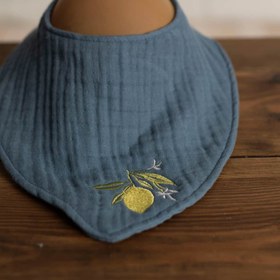 Resim Olivo Mini Yenidoğan Bebek Nakışlı Fular/Önlük 4 kat müslin 