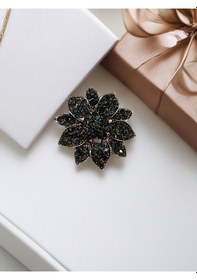 Resim Kristal Taşlı Çiçek Broş Gri 