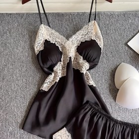 Resim Kadınların Zarif Dantel Saten Pijama Takımı, Seksi V-Yaka Çapraz Askılı Şort Pijama, Düz Renk Polyester %95 Spandeks %5 Dokuma Ev Giyimi, Tüm Mevsim Konforu Uygun 2 Parça Set 