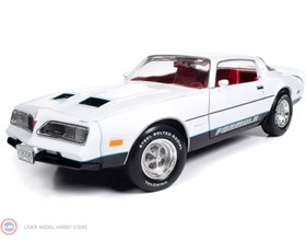 Resim 1:18 AutoWorld 1977 Pontiac Firebird Formula 