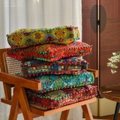 Resim Oturmak için Bohem bir Tatami Yastığı, Yer için Tembel Tabure, Ev Balkon Pencere Koltuğu Yastığı, Yer için Yumuşak Mat, Bohem Tarzı Yastık. 