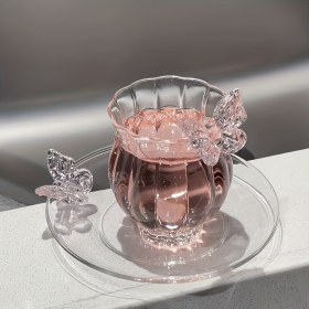Resim 2 adet Yüksek Borosilikat Isıya Dayanıklı Şeffaf Dikey Çizgili Cam Papyon Tepsili Meyve Çayı Kahve Tek Katmanlı İçecek Bardağı Büyük Kapasiteli 150ml Yuvarlak Ağızlı Çay Fincanı 