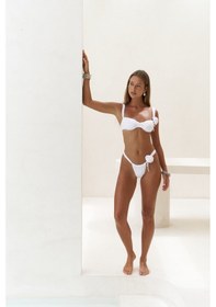 Resim Mai Collection Mai Studios Co. Larasis Çiçek Detaylı Beyaz Bikini Altı Beyaz 