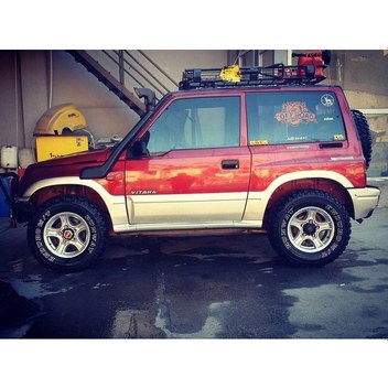 Lemestar Toyota Land Cruiser İçin 3.5 İnç Evrensel Siyah Lldpe Malzemeden Su Geçirmez Snorkel Başlığı