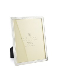 Resim Mikasa Moor Silver Sedefli Çerçeve 20x25 Cm 