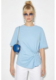 Resim Shade Kadın Vatkalı Omuz Detaylı Düğüm Detaylı Kısa Kollu T-shirt 1067 60286068 - Bebe Mavisi 