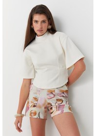 Resim Cepli Desenli Şort Bej Bej 