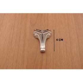 Resim Azm Hırdavat Moda Çeyiz Süs Sandıkları Için Minik Lükens Ayak ( 4 Cm) Krom 