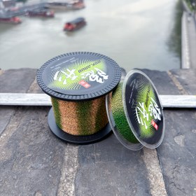 Resim 1000m+100m Balıkçılık Hattı Florokarbon Görünmez Süper Güçlü Lekeli Hattı Monofilament Görünmez Kamuflaj Lekeli Naylon Hattı 