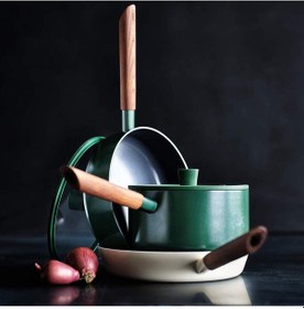 Resim Crate & Barrel Yapışmaz Seramik Sote Tavası Kapaklı Emaye Tava Çok Renkli 