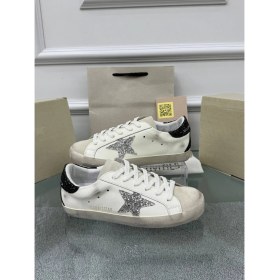 Resim Golden Goose Kadın Rahat Sneaker Ayakkabı Şık ve Konforlu Günlük Model 