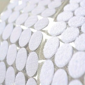 Resim 400 adet (200 Çift) Kendinden Yapışkanlı Kanca ve Halka Noktaları, 0.99 cm Çapında, Beyaz Naylon Sihirli Etiketler Sınıf, Ofis ve Ev Düzenlemesi İçin, Yapışkan Noktalar | Kolay Uygulama Etiketleri | Naylon Yapışkan Noktalar, Nokta Etiketler 