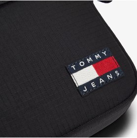 Resim Tommy Hilfiger Erkek Marka Logolu Günlük Kullanıma Uygun Siyah Omuz Çantası AM0AM14211 BDS 