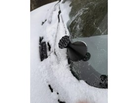 Resim WaveOra Ergonomik Oto Cam Buz Kazıyıcı ve Kırıcı Kışlık Araç Kar Temizleme Aparatı 