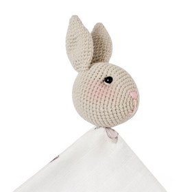 Resim Amigurumi Tavşan Örgülü Müslin Uyku Arkadaşı - Iconique Lapin 