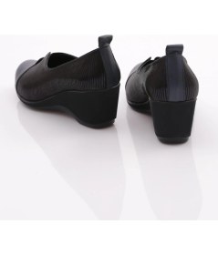 Resim Dgn 2331 Kadin Lastik Detayli Dolgu Taban Comfort Ayakkabi 