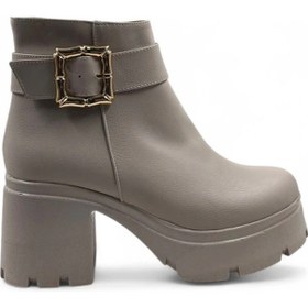 Resim Stylish Bej Kadın Şık Ve Zarif Topuklu Bot Bej 