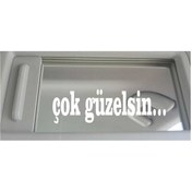 Resim Altınuç Art Design Beyaz Renk 8x2 cm Çok Güzelsin Güneşlik Ayna Yazısı Oto Cam Motor Yazı 