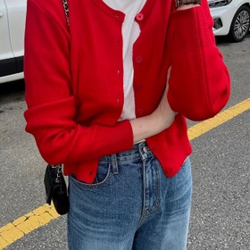 Resim Kadınlar için Şık Günlük Kardigan Kazak - Yuvarlak Yaka Uzun Kollu Düğmeli Ön, Düz Renk Her Mevsim Kullanıma Uygun Üst, Rahat ve Dayanıklı Kumaş, Elegans Özel Koleksiyon, Günlük Konfor Giyim, Düğme Detaylı, Rahat Kesim 