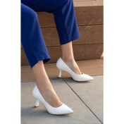 Resim Kadın Stiletto BEYAZ CİLT 