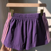 Resim Kadın Y2K Tarzı Elastik Bel Rahat Şortlar - Canlı Sarı Yeşil Çizgilerle, Bol Kesim, Hafif Polyester, Yaz Gezileri İçin Mükemmel, Tüm Mevsimler İçin Şortlar | Y2K Modası | Polyester Şortlar 