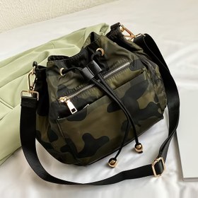 Resim Taktik Nylon Messenger Çantası, Siyah Kamuflaj Deseni, İpli Kapatma, Polyester Astarlı, Boyalı Kenarlar, Rahat Seyahat Omuz Çantası 