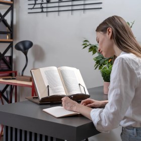 Resim Vigo Wood Ahşap Büyük Boy Kitap Okuma Standı 