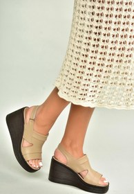 Resim Fox Shoes U555960303 Bej Hakiki Deri Dolgu Topuklu Kadın Ayakkabı 