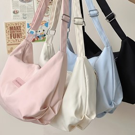 Resim Kadınlar İçin Şık Büyük Kapasiteli Naylon Çapraz Vücut Çantası - Ayarlanabilir Omuz Askısı, Fermuarlı Kapatma, Minimalist Tasarım, Günlük Kullanım ve Casual Görünümler (Parlak Pembe/Açık Mavi/Bej/Siyah), Modern Aksesuar, Basit Zarif Stil, Dayanıklı Yapı 